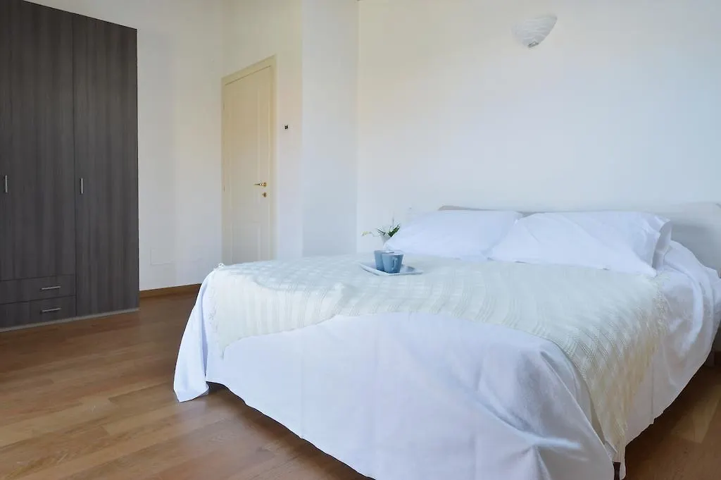 Polpenazze Halldis Apartments Polpenazze del Garda