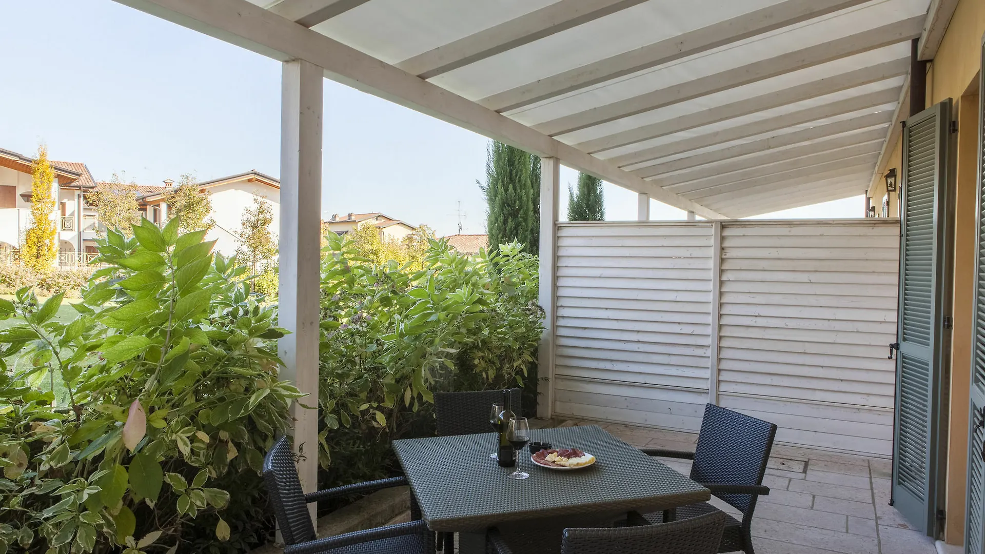 Polpenazze Halldis Apartments Polpenazze del Garda