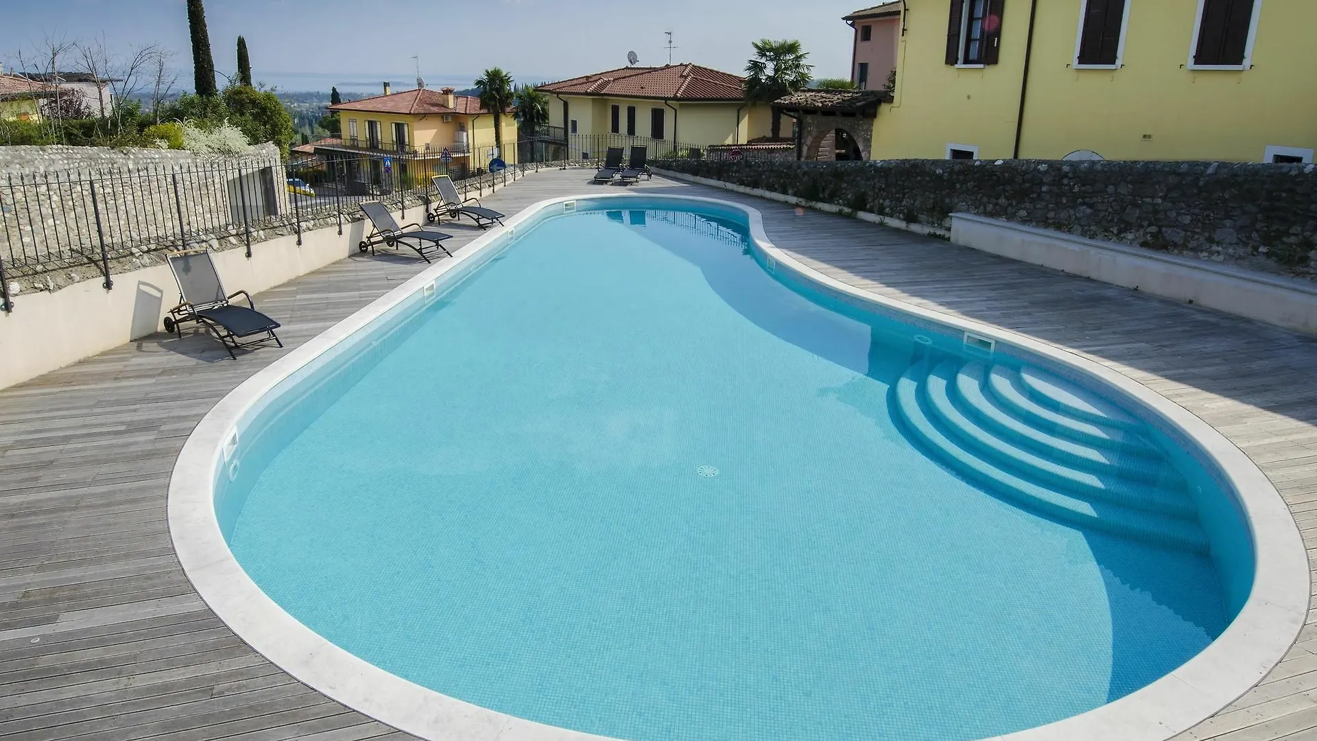 Polpenazze Halldis Apartments Polpenazze del Garda