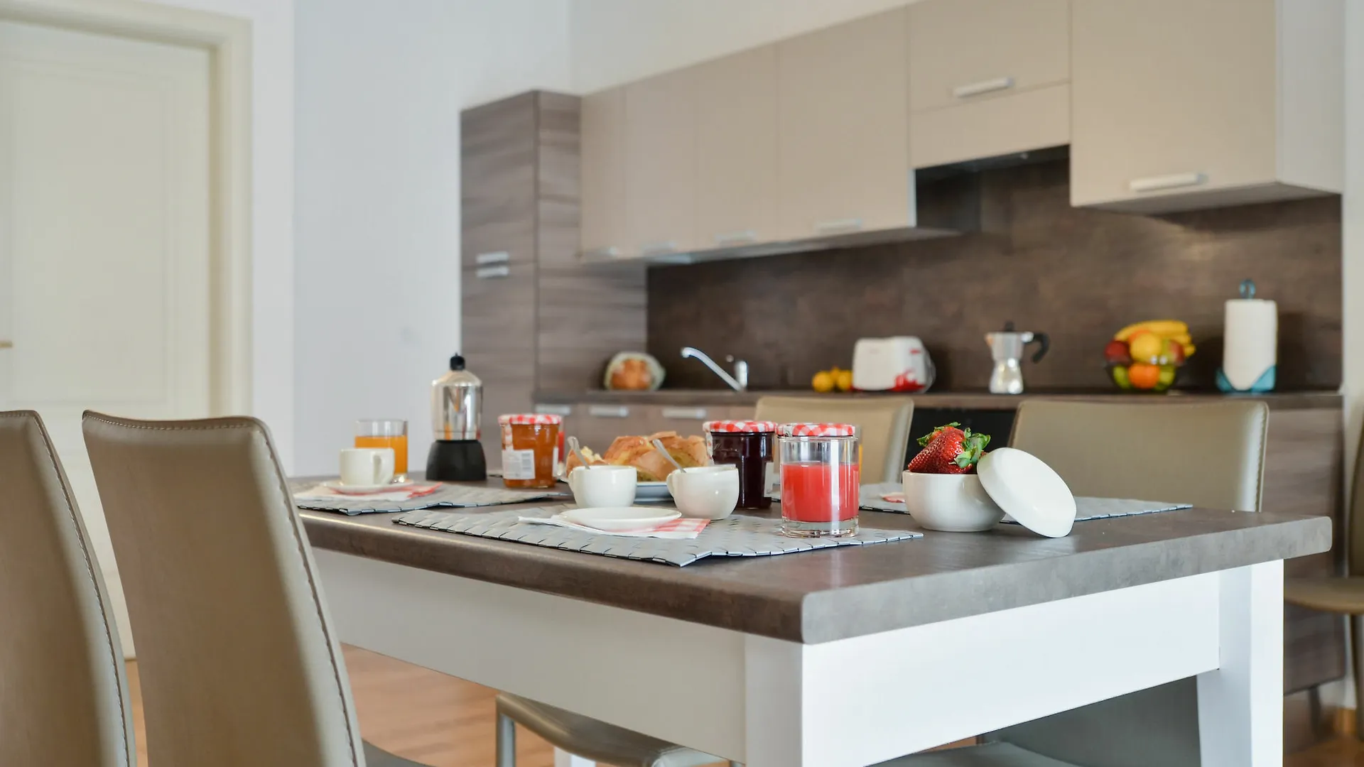 Polpenazze Halldis Apartments Polpenazze del Garda