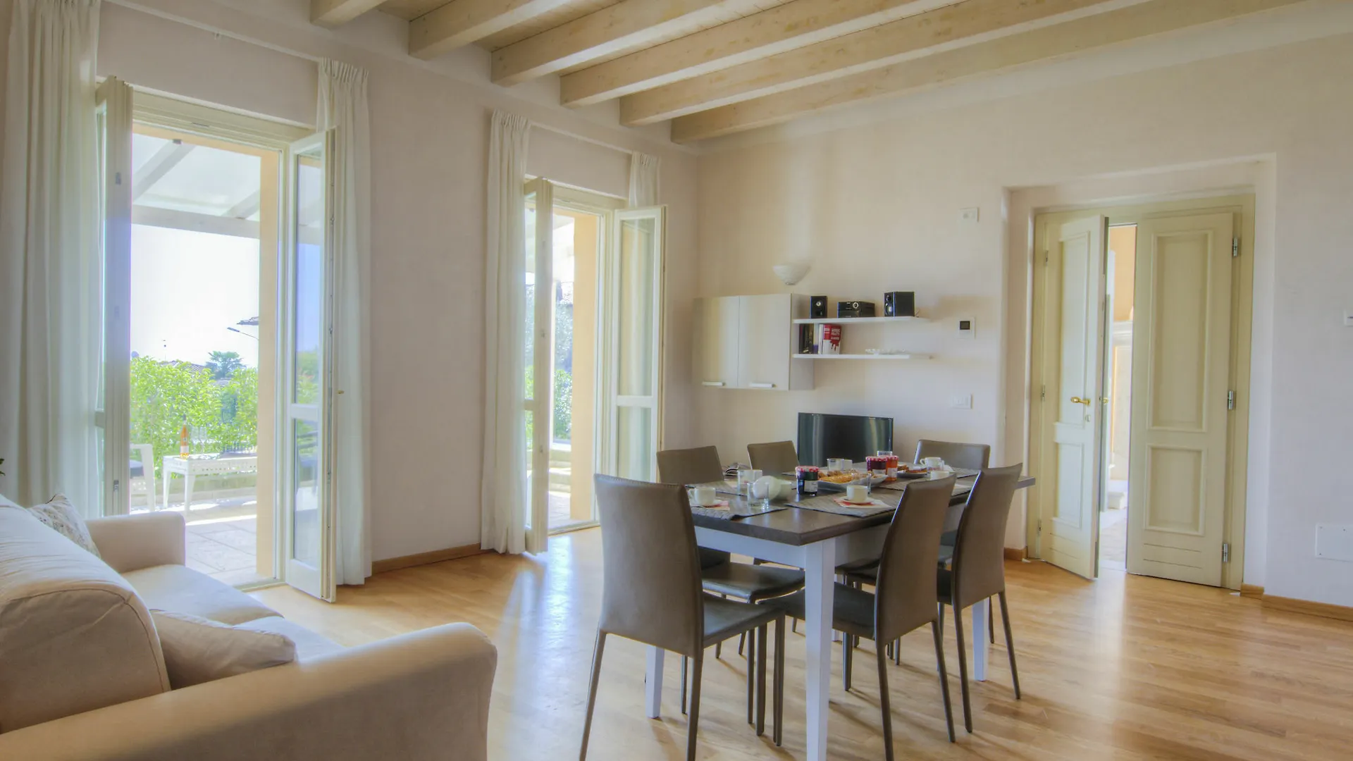 Polpenazze Halldis Apartments Polpenazze del Garda