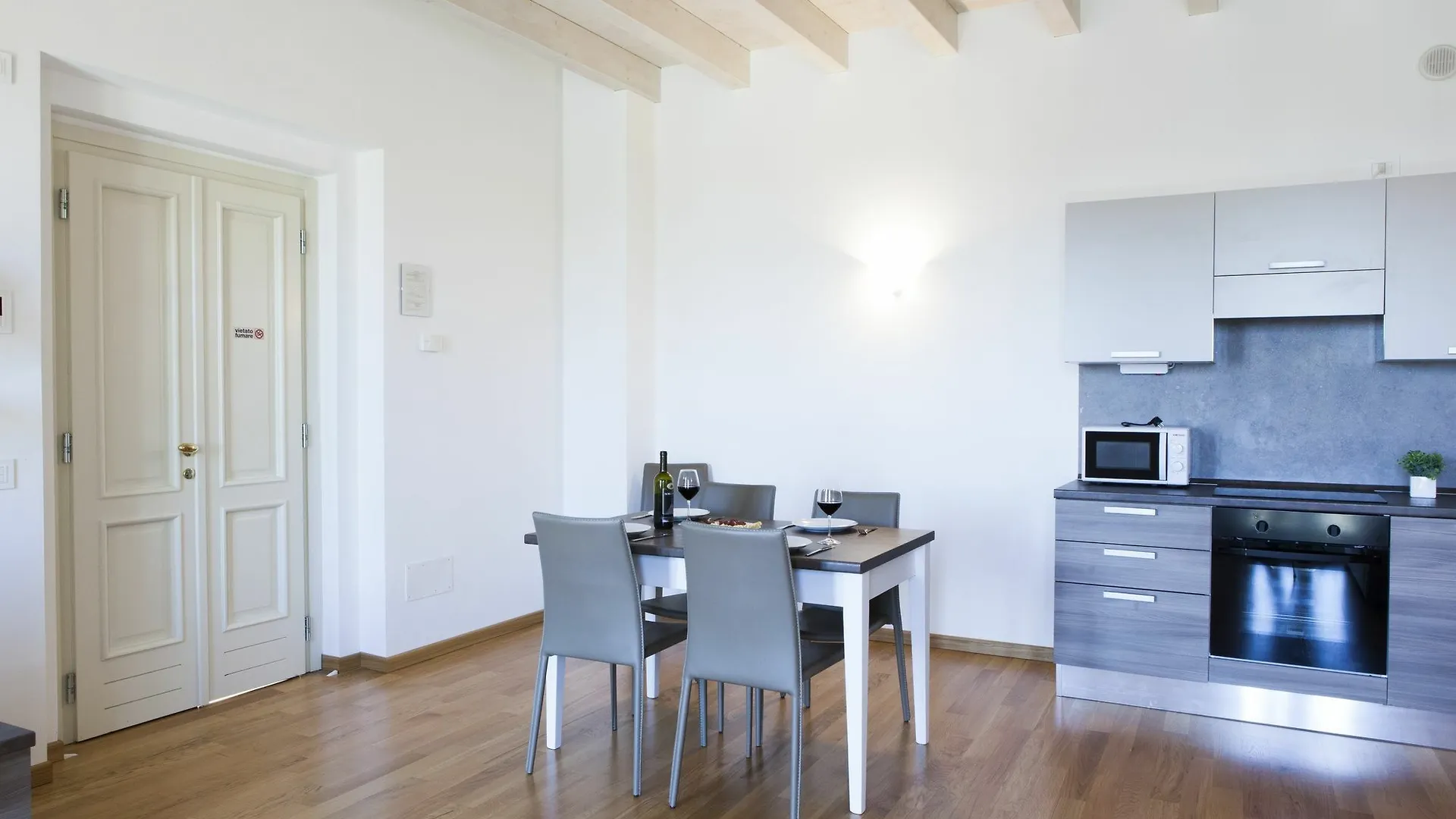 Polpenazze Halldis Apartments Polpenazze del Garda
