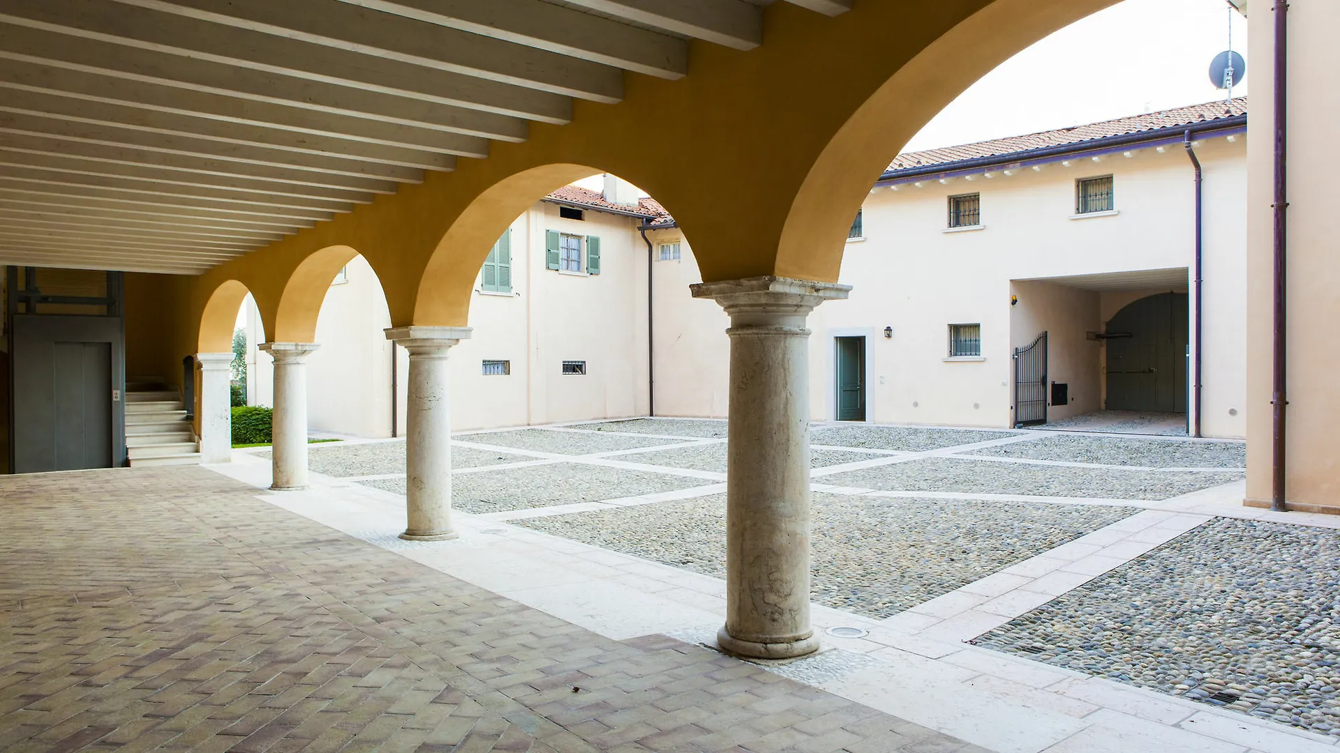 Polpenazze Halldis Apartments Polpenazze del Garda Italy