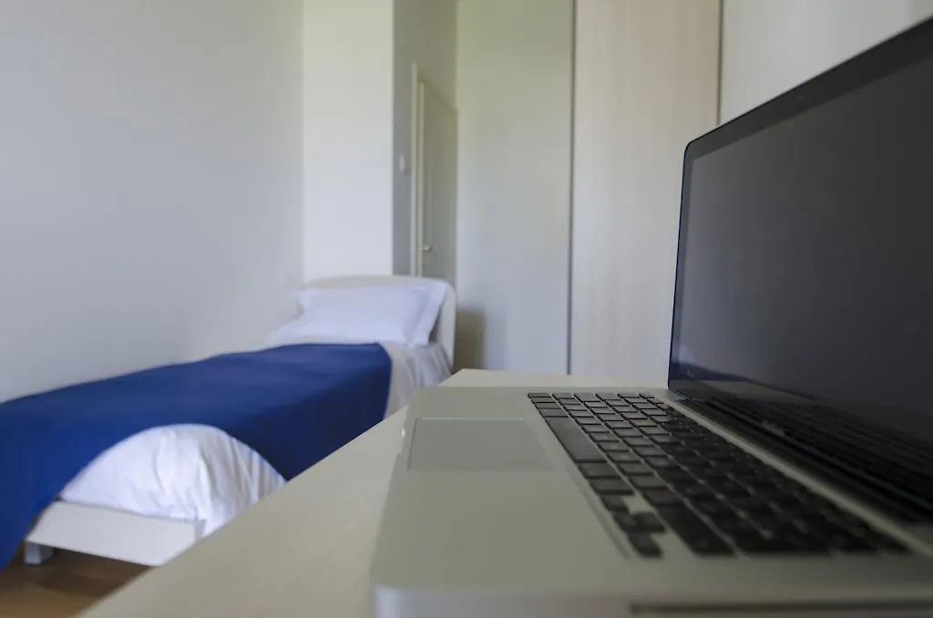 Polpenazze Halldis Apartments Polpenazze del Garda