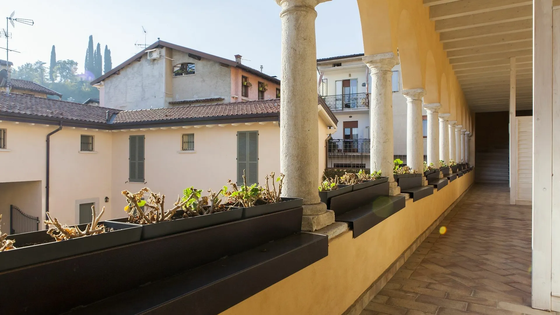 Polpenazze Halldis Apartments Polpenazze del Garda
