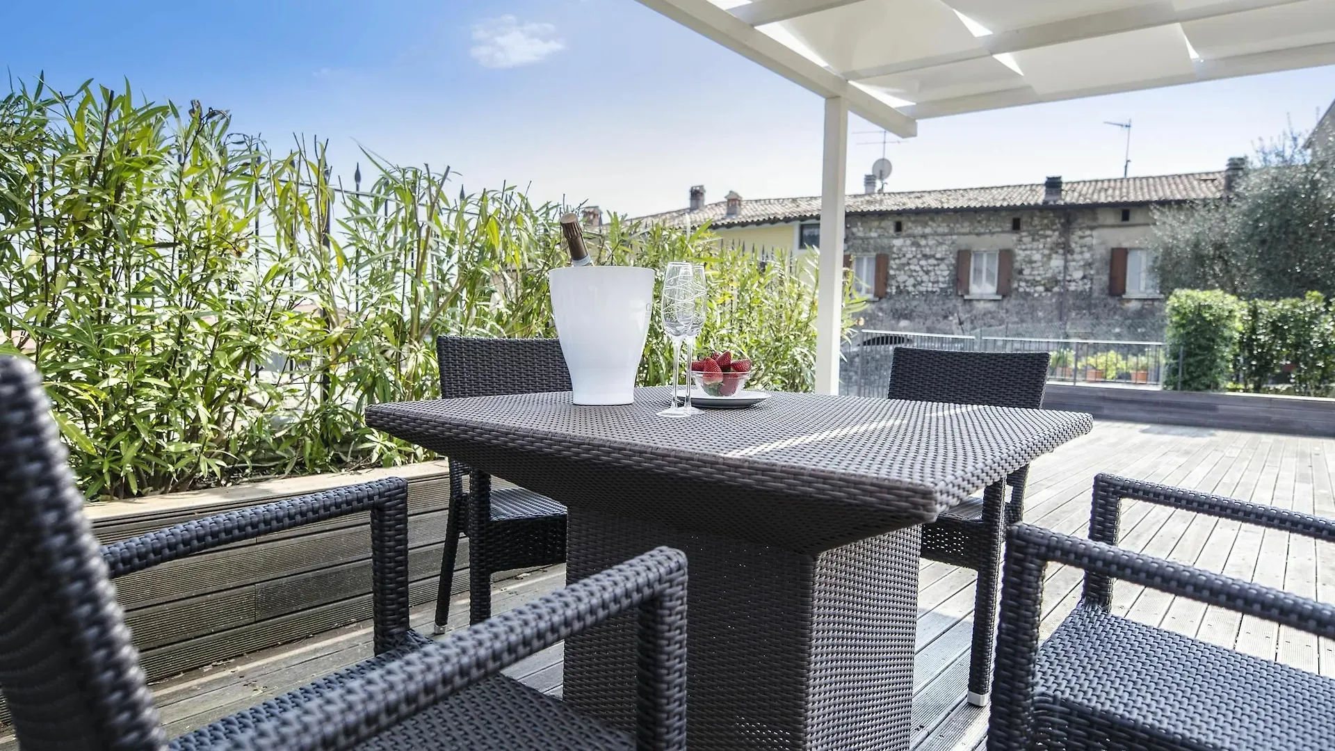 Polpenazze Halldis Apartments Polpenazze del Garda