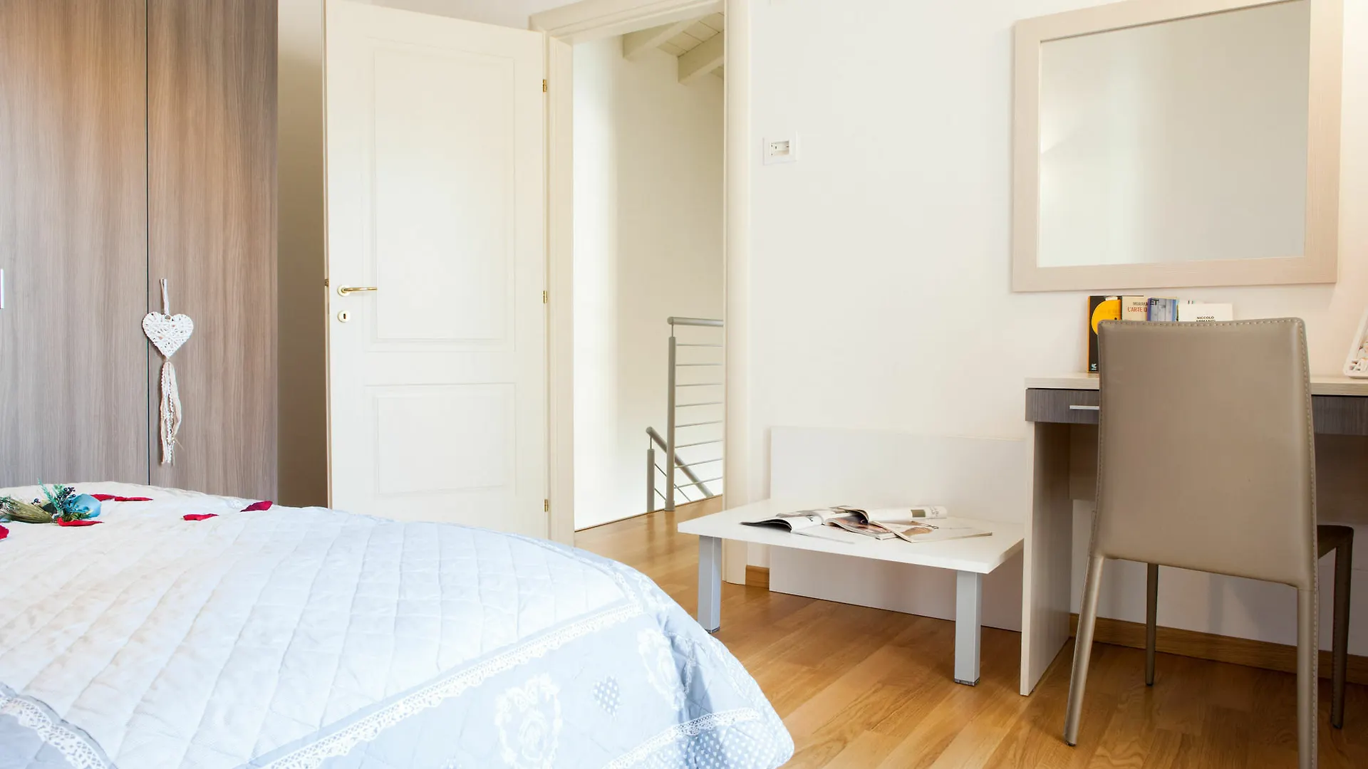 Polpenazze Halldis Apartments Polpenazze del Garda